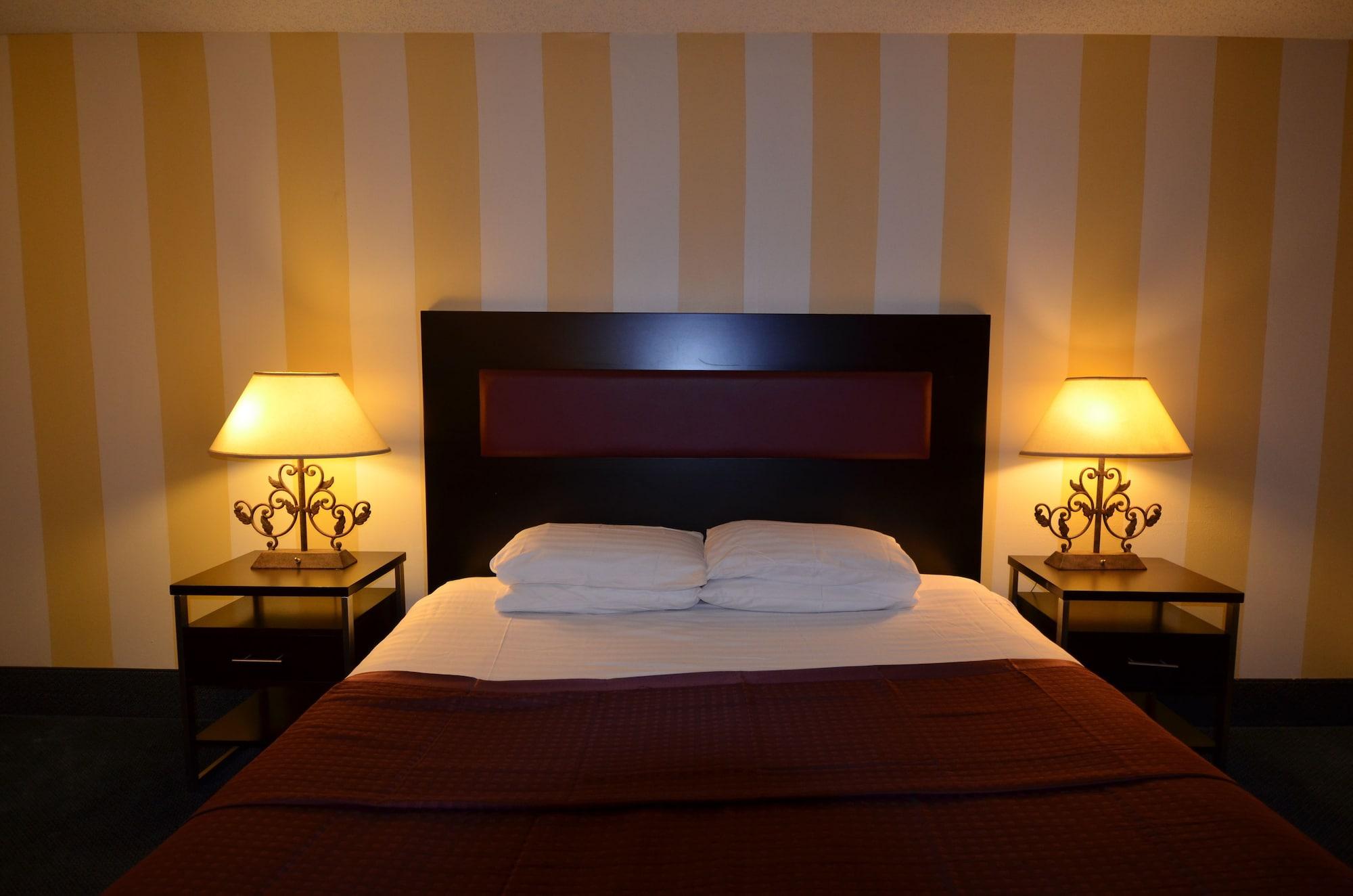 אינדיאו Royal Plaza Inn מראה חיצוני תמונה